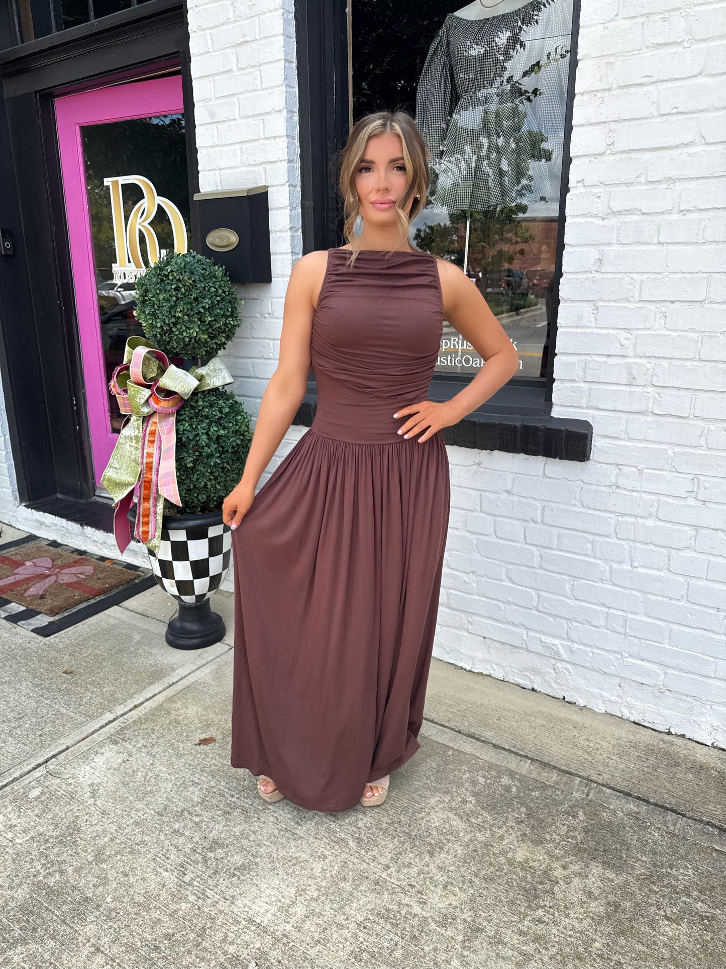 The Leni Brown Maxi Dress