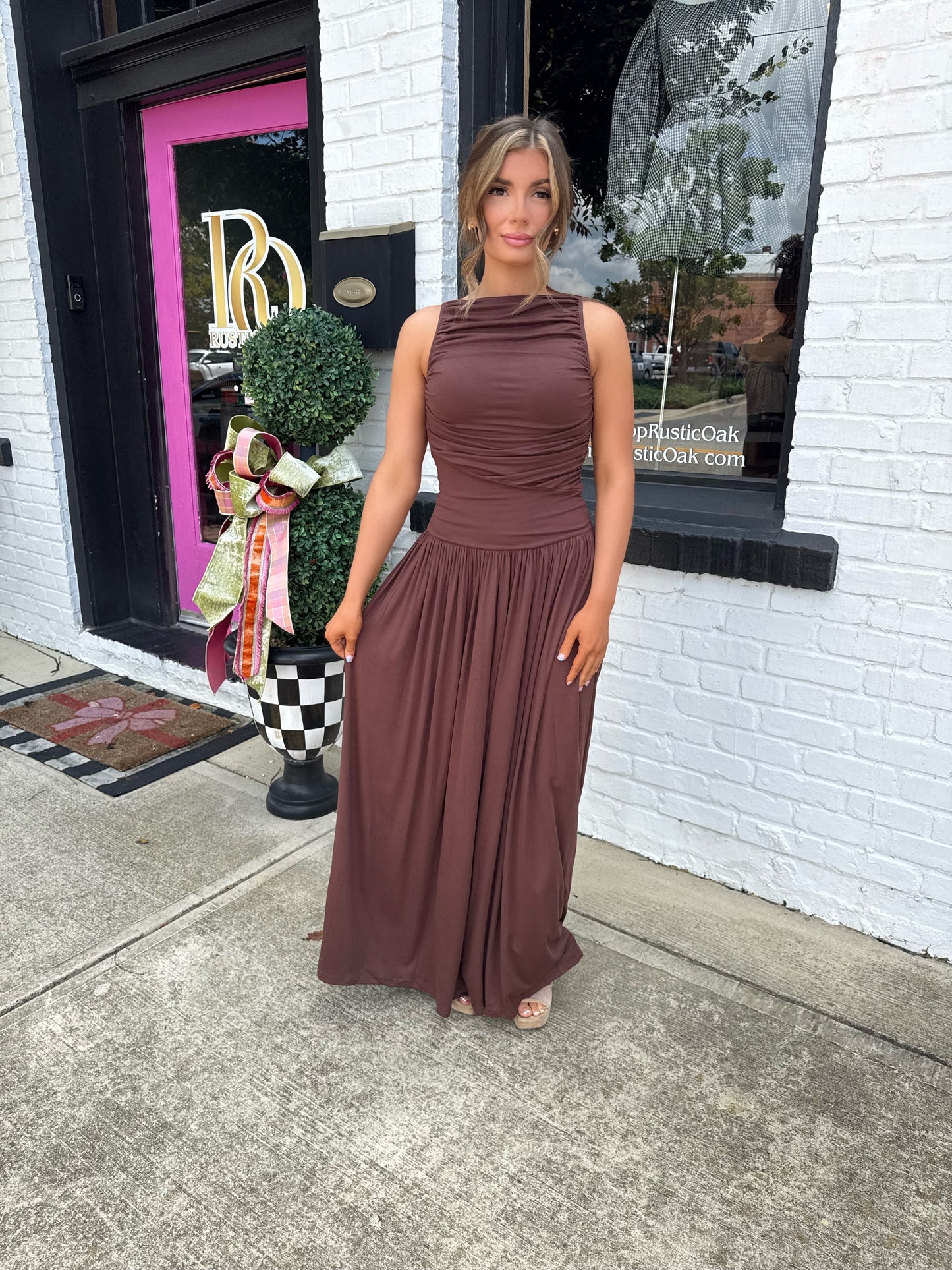 The Leni Brown Maxi Dress