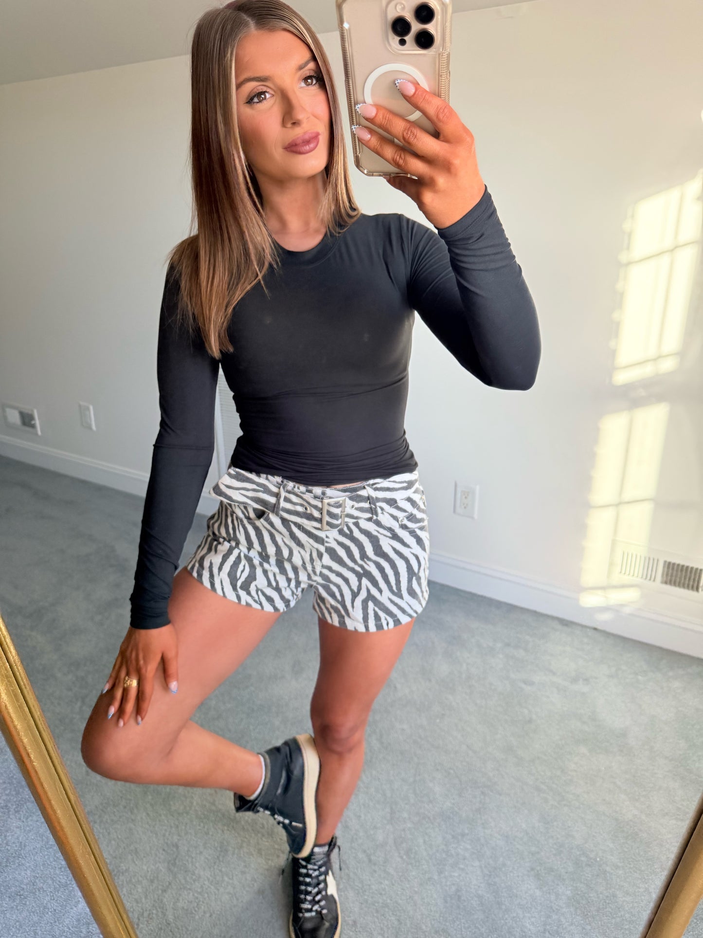 The Brielle Black Long Sleeve Top