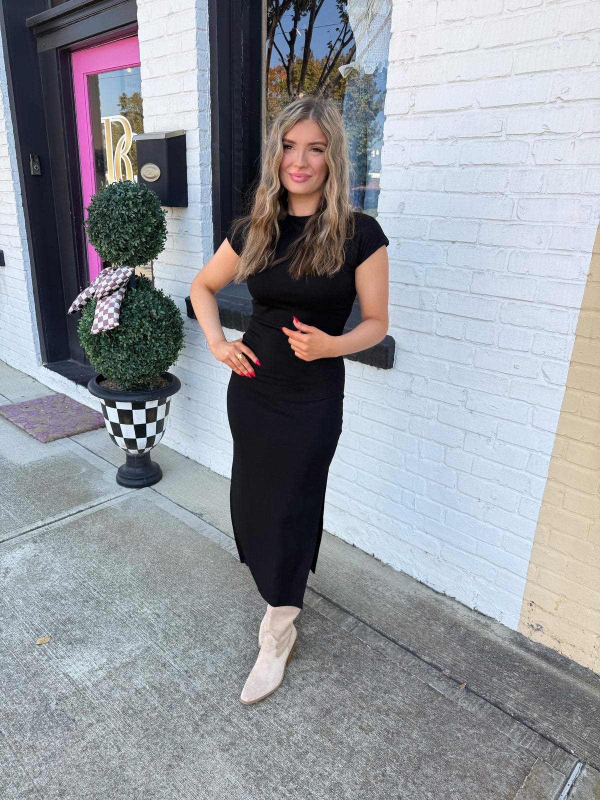 Everyday Black Midi Dress