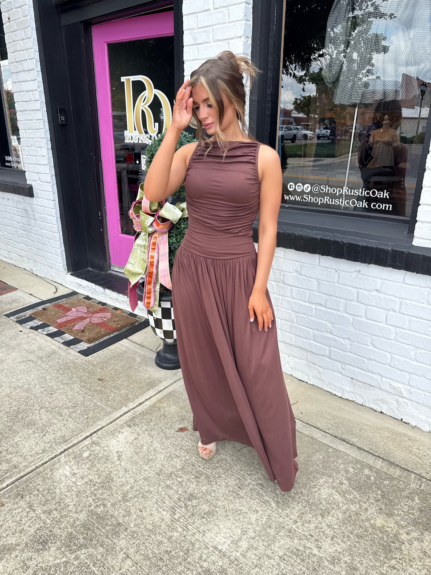 The Leni Brown Maxi Dress