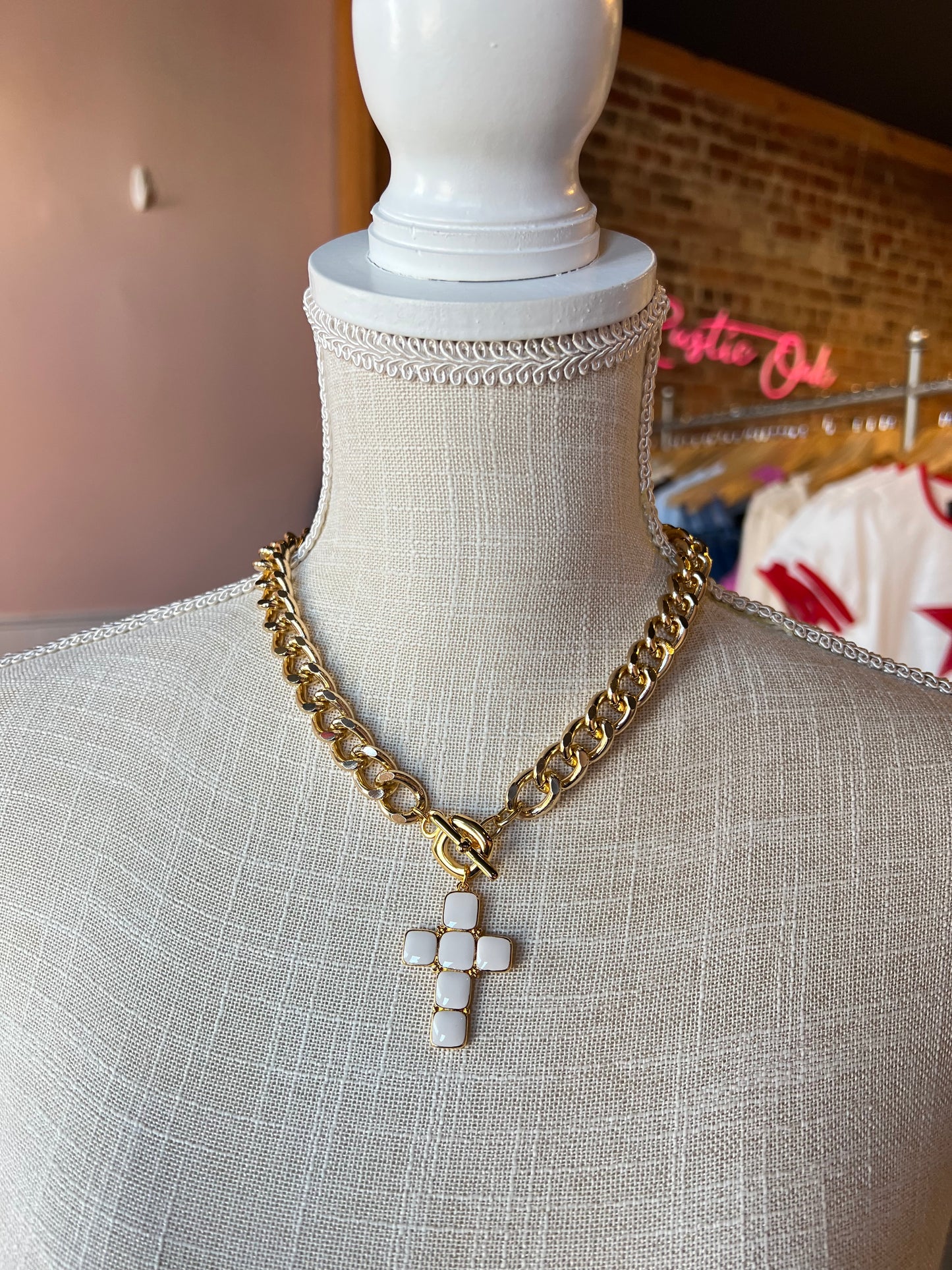 White Cross Chunky Necklace