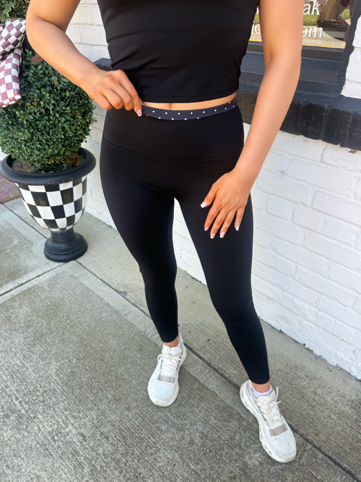 Black Polka Dot Contrast Leggings