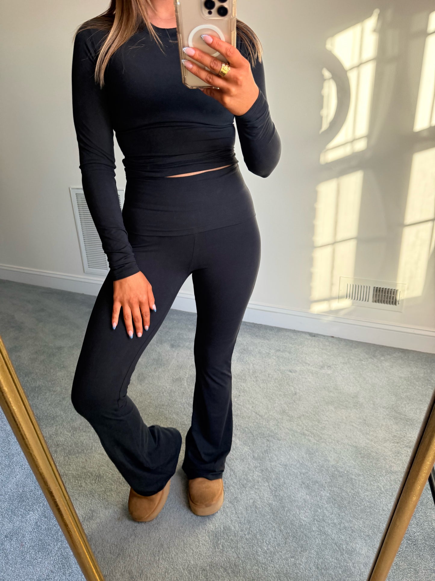 The Brielle Black Flare Leggings
