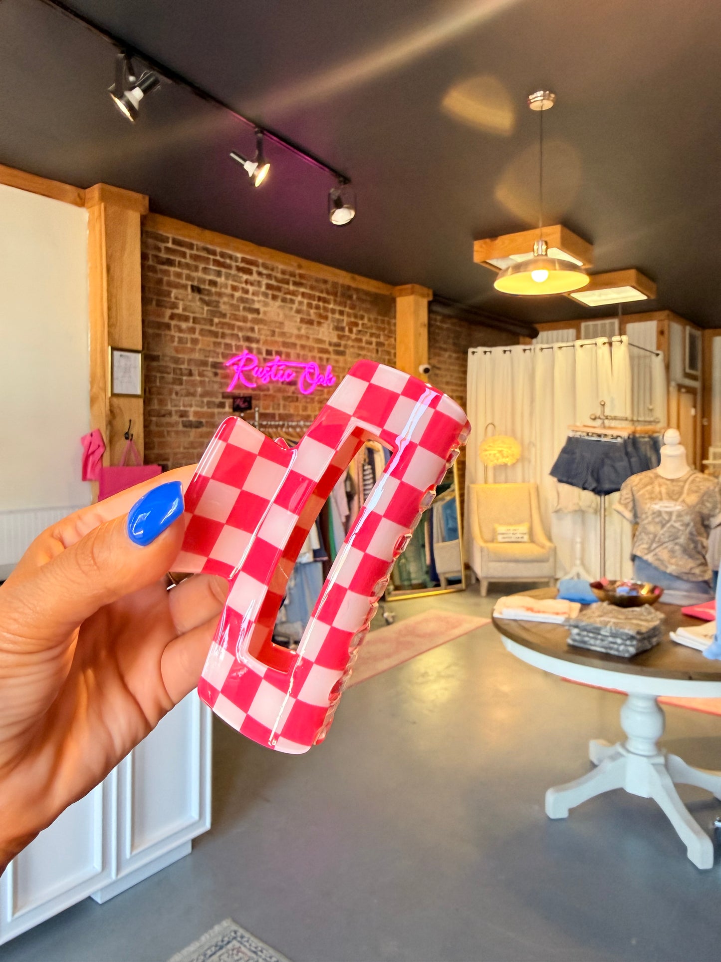 Fuchsia/White Checkered Clawclip