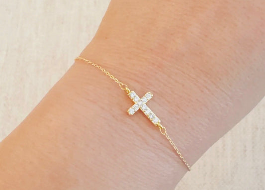 Dainty Cross Bracelet