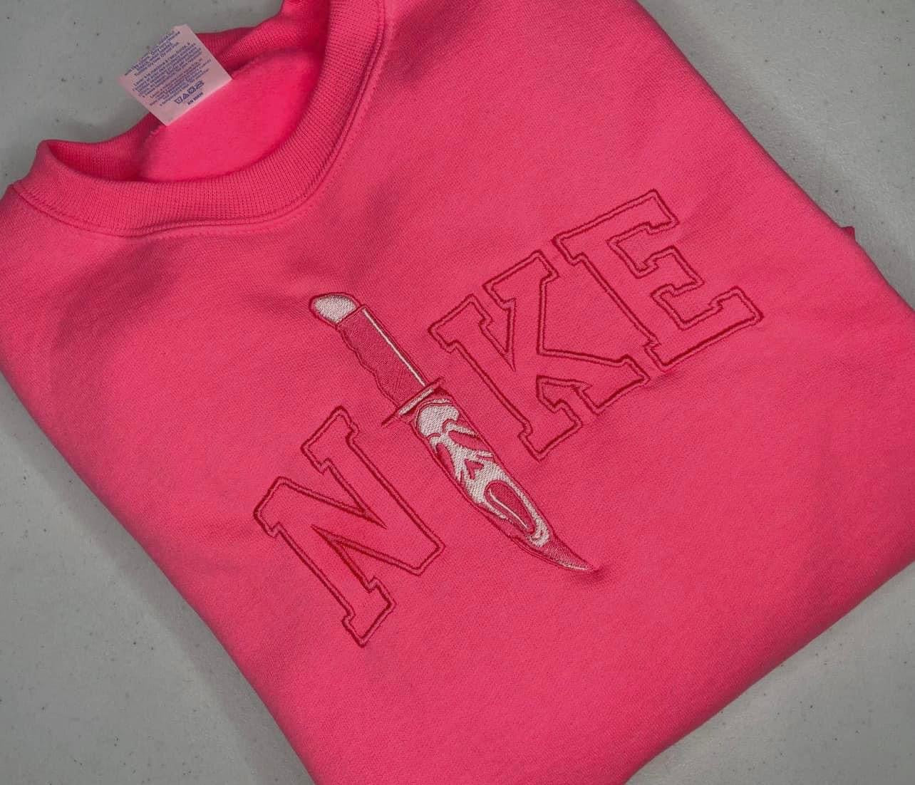 Scream Pink Nke crewneck